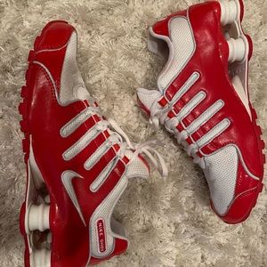 Women’s Nike Shox
